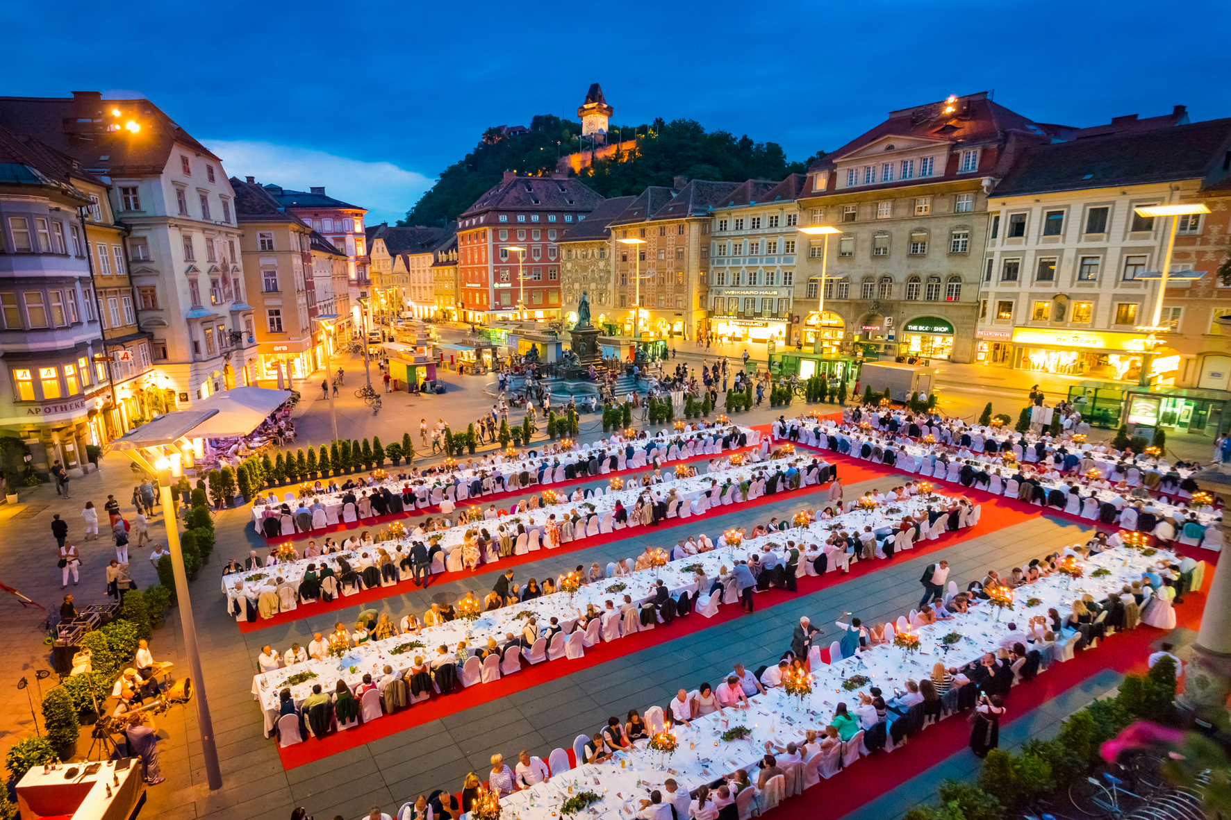 Lange-Tafel-Graz Lange-Tafel-Graz-Tourismus